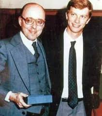 Weichan404 tweet media