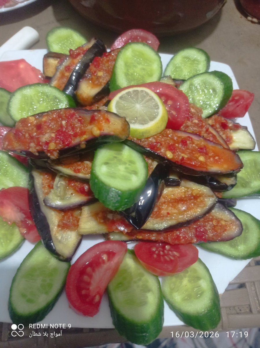 أمواج بلا شطآن 🌹 tweet media