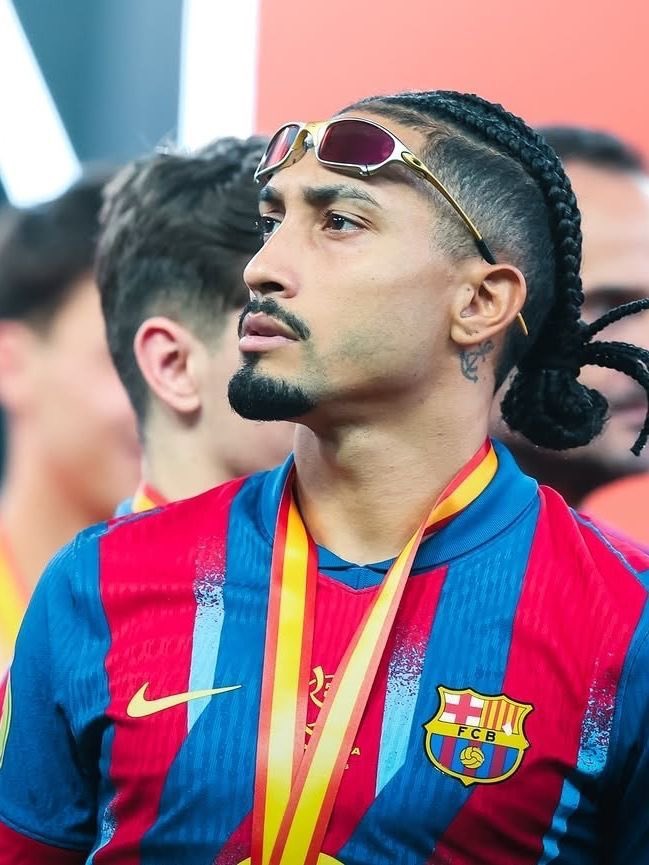 Anabella💙❤️ tweet media