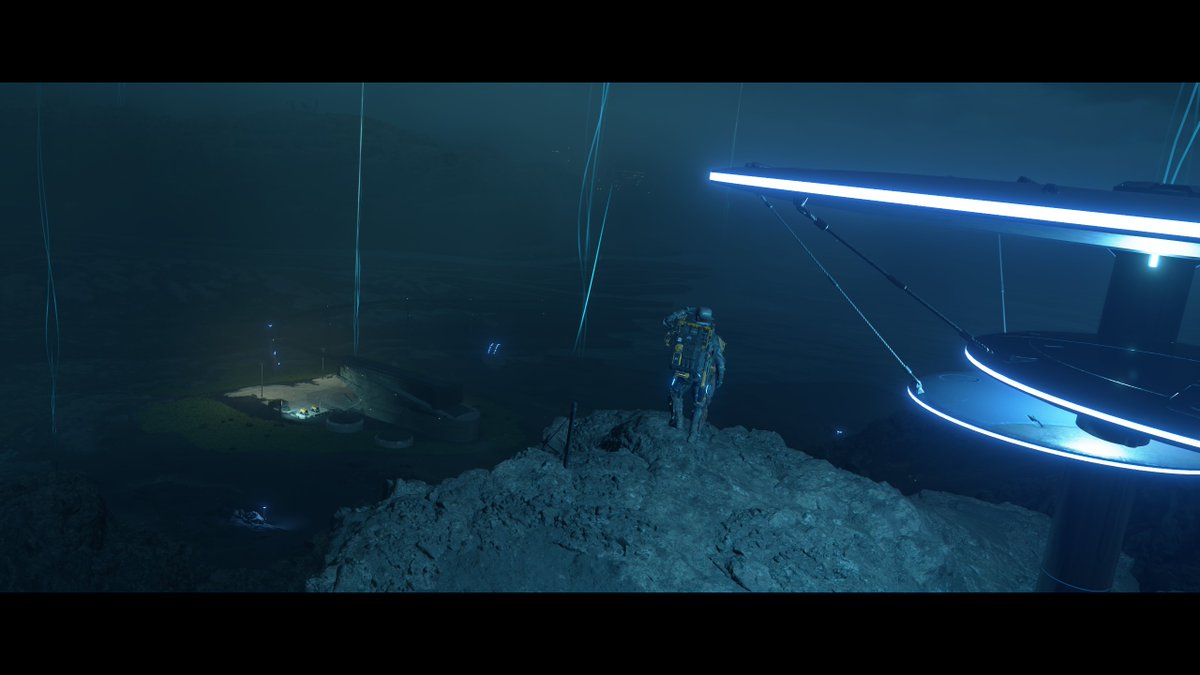 Light01C tweet media