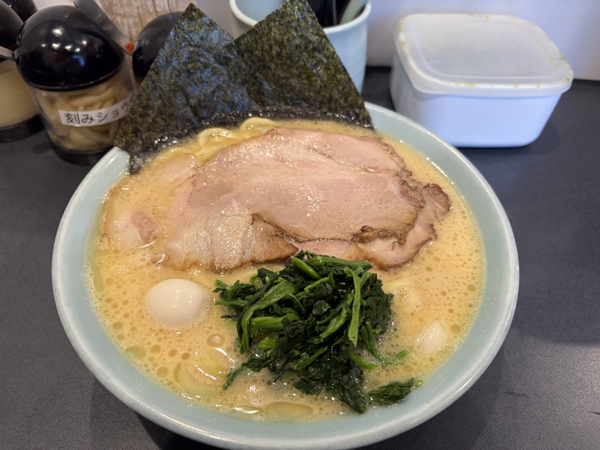 はちわれい tweet media