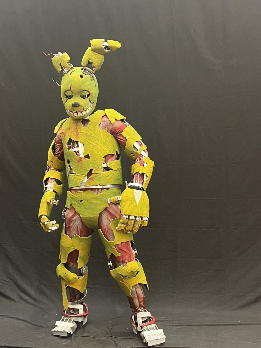 TheFatRooster tweet media