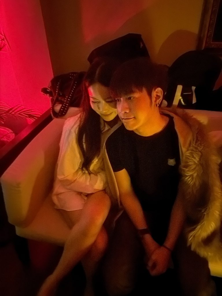 Mook Worranit tweet media