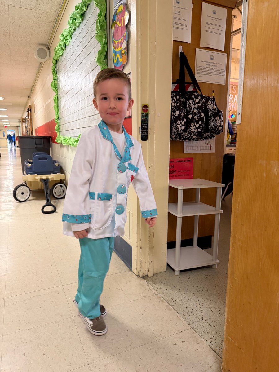 Trisha Costello tweet media