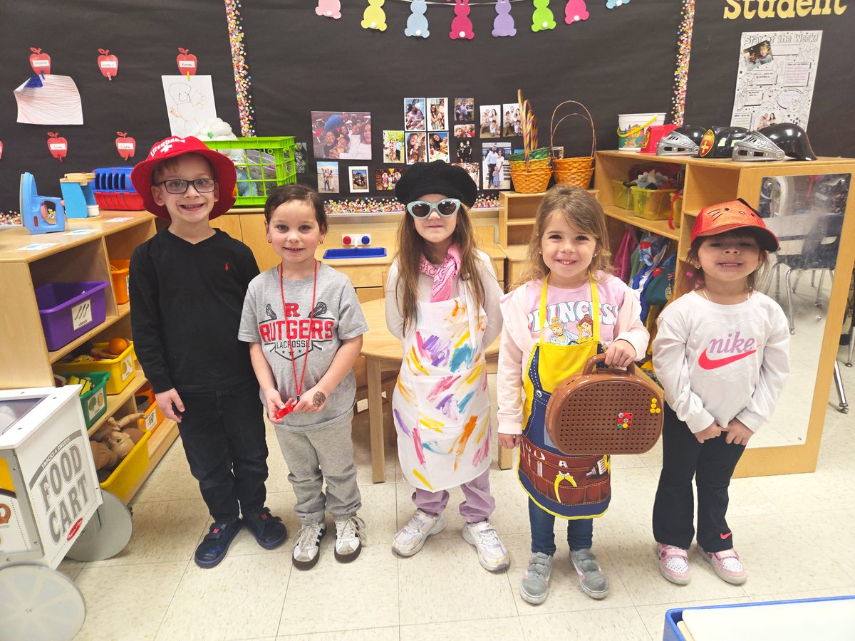 Trisha Costello tweet media