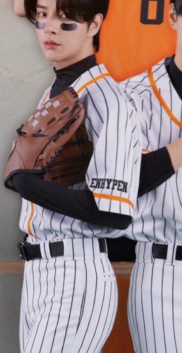 zai sevEN tweet media