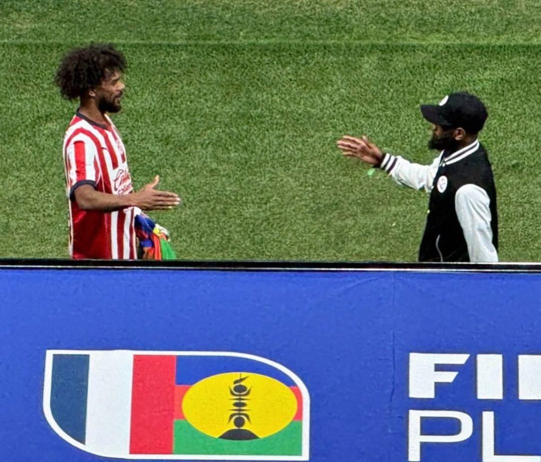 ChivArmando tweet media