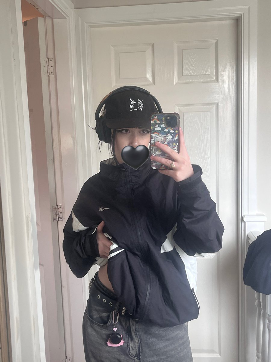 Evie ♡ tweet media