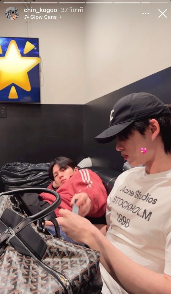 จักกะเอสสึ 👩‍💻 แฟนสาวดีนสุดหล่อ tweet media