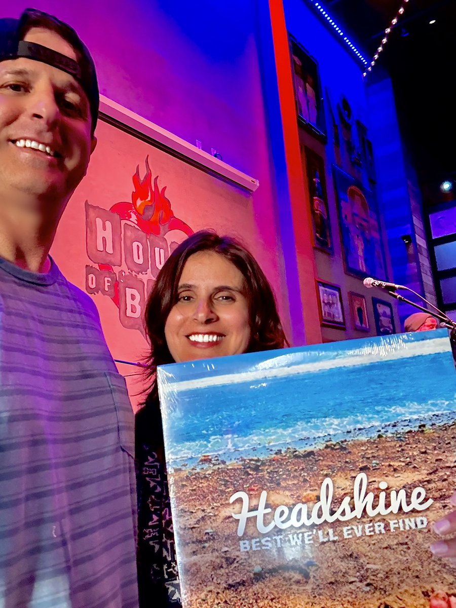 Headshine tweet media