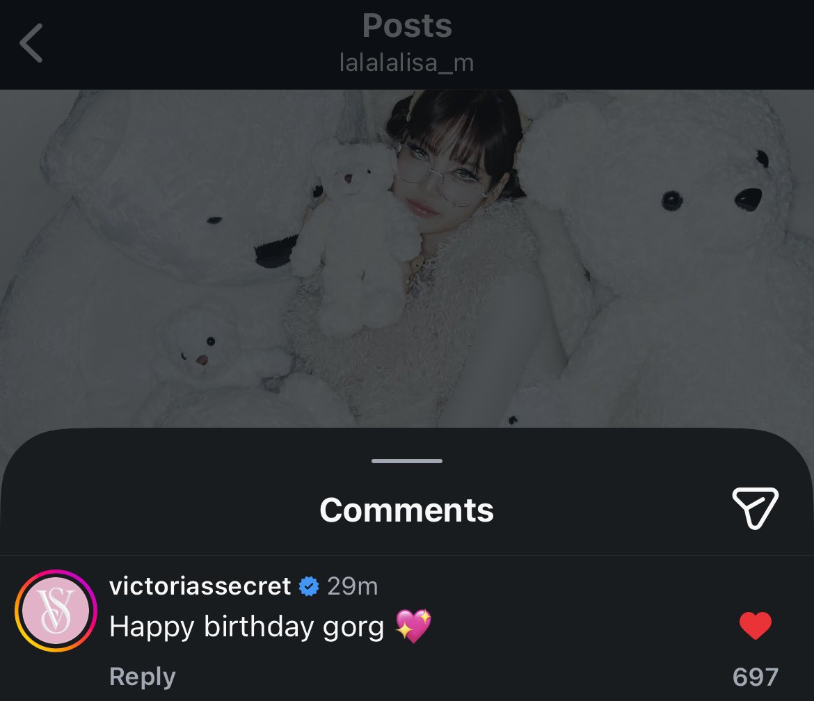 Laly ☽̶☾ tweet media