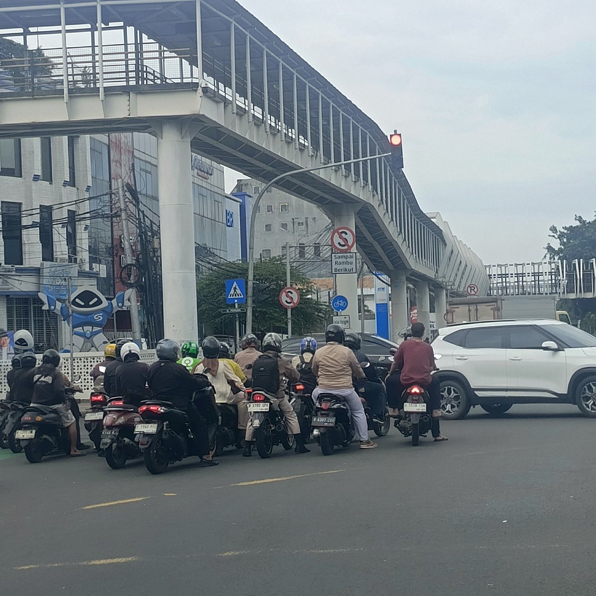 misogenie tweet media