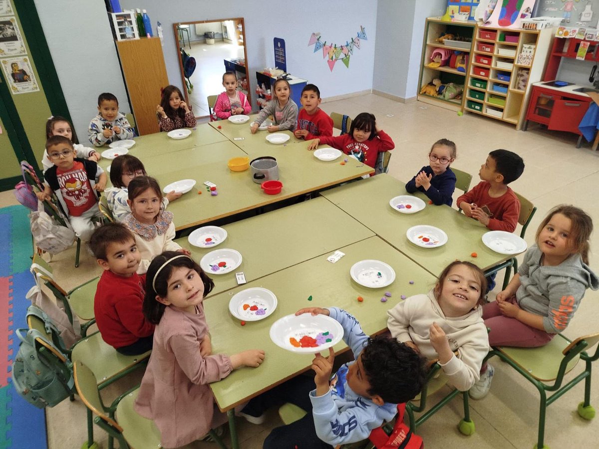 CEIP Álvar Fáñez tweet media