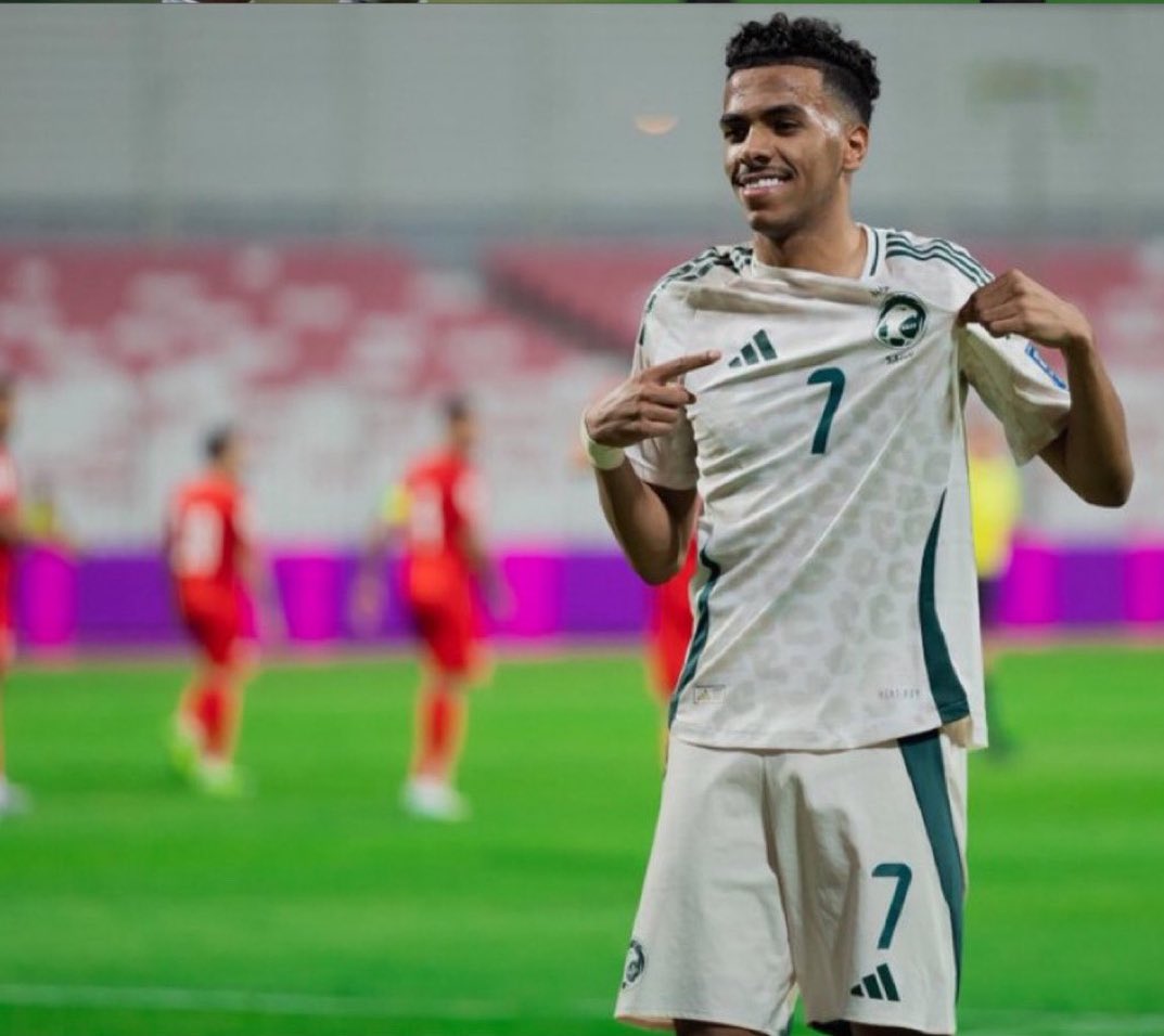 صـالـح tweet media