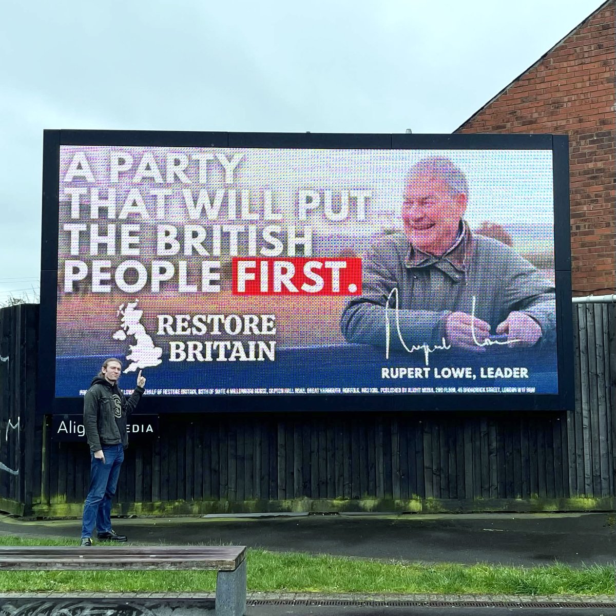 Lotuseaters.com tweet media