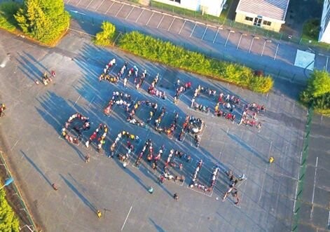 Le Parisien | 92 tweet media