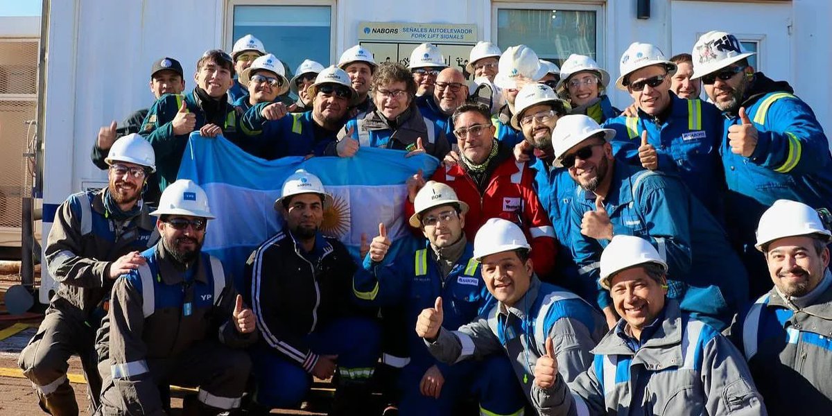 Andrea Vera tweet media