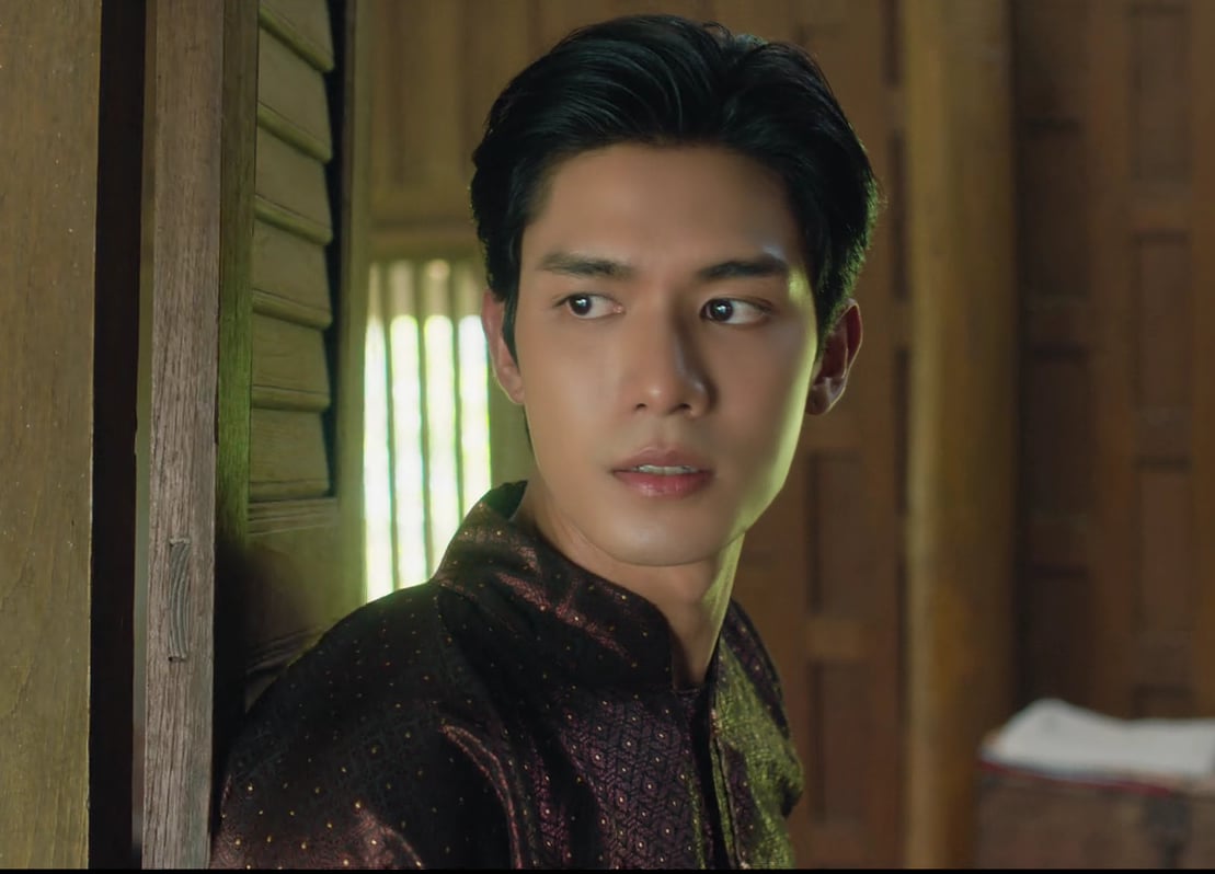 angie with my ass shaking tweet media