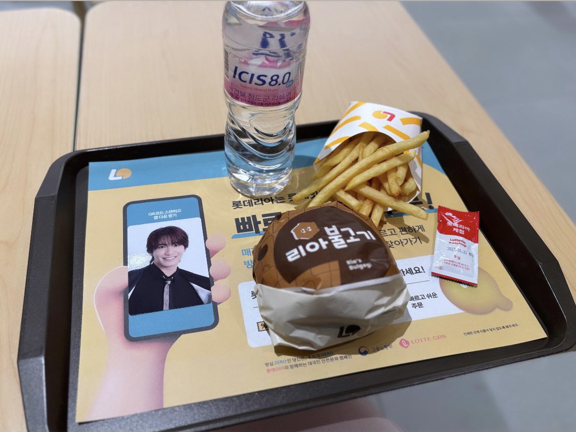 0l4707's tweet photo. こちら韓国でもやる https://t.co/OLJMxxtbQX