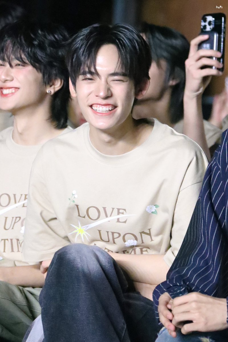 𑣲 chapor “ด้วงกับเธอ” 🍑🎧ྀི tweet media