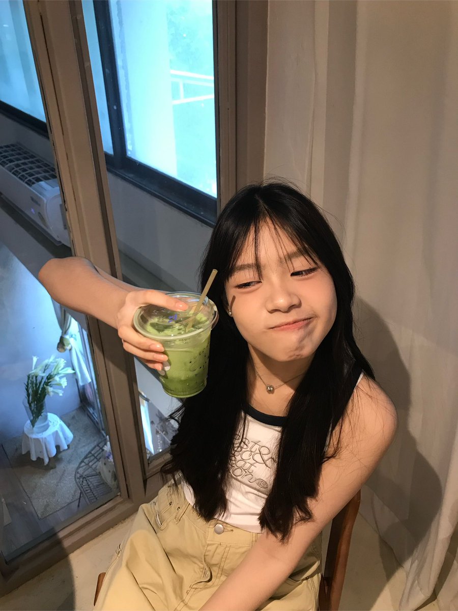 have a grape day tweet media