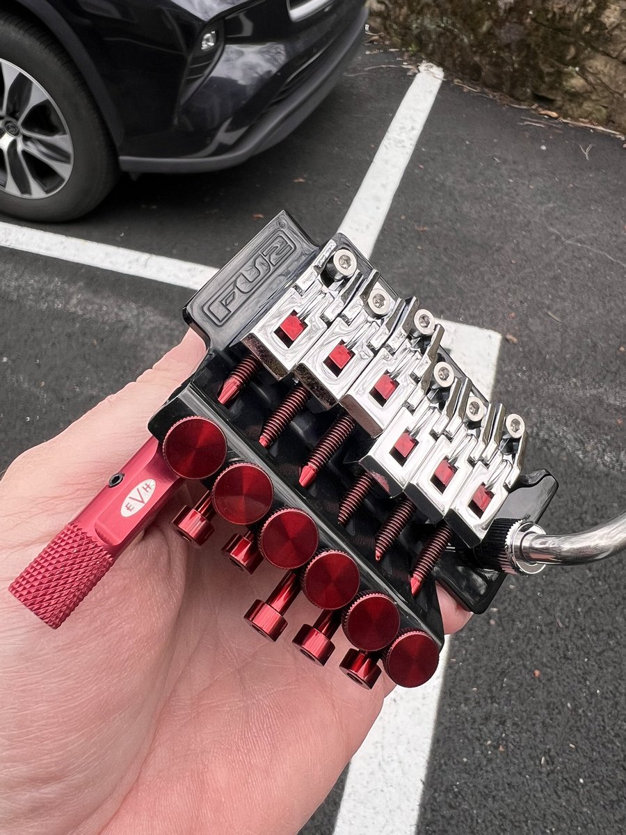 FU-Tone.com tweet media