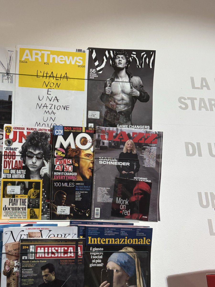 Martina 𓊍 tweet media