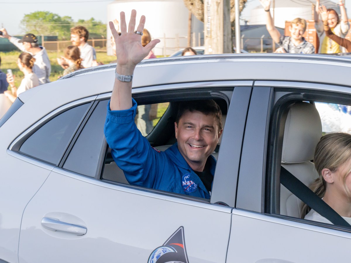 NASA's Johnson Space Center tweet media