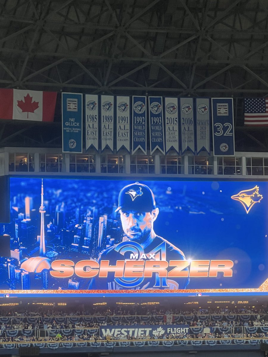 Claudia Sanders🇨🇦 tweet media