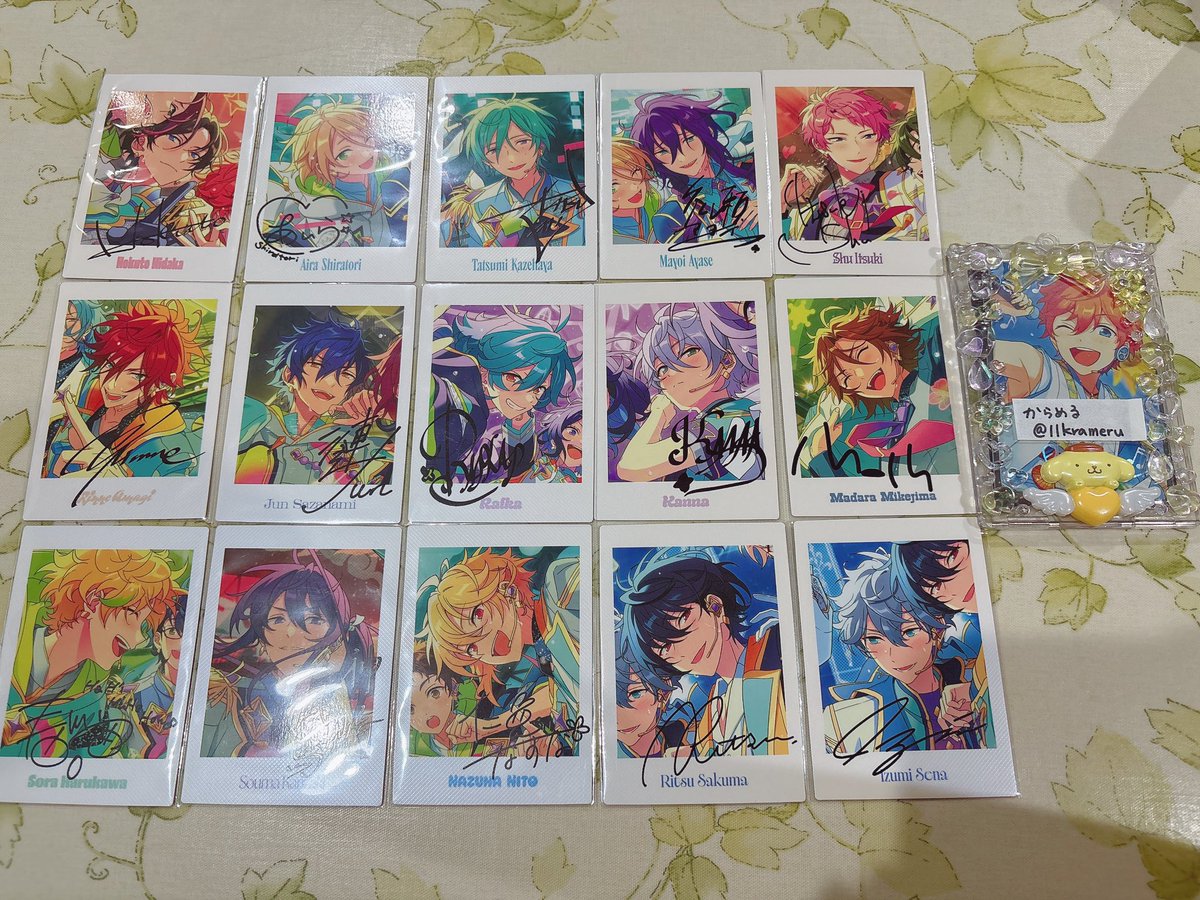 からめる tweet media