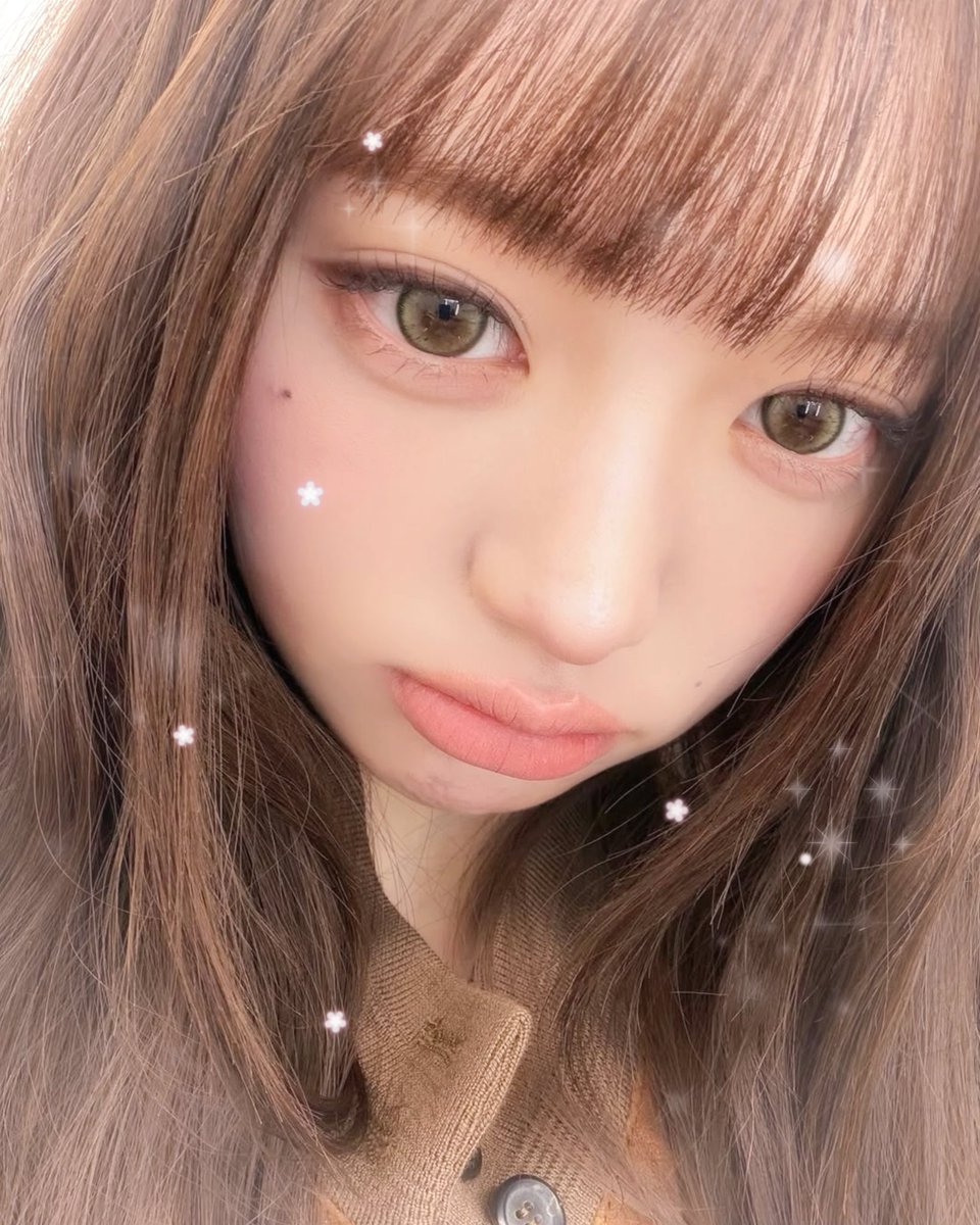 miss bunny tweet media