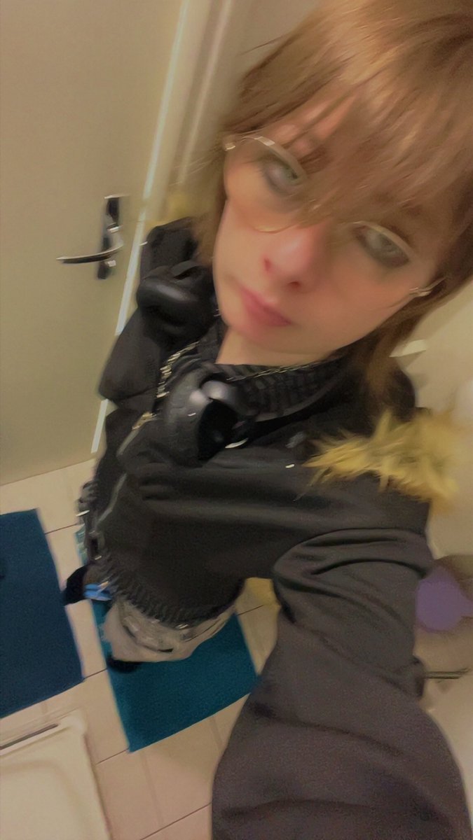 𝗆𝖺𝗈 /•᷅•᷄\੭ is un1que tweet media