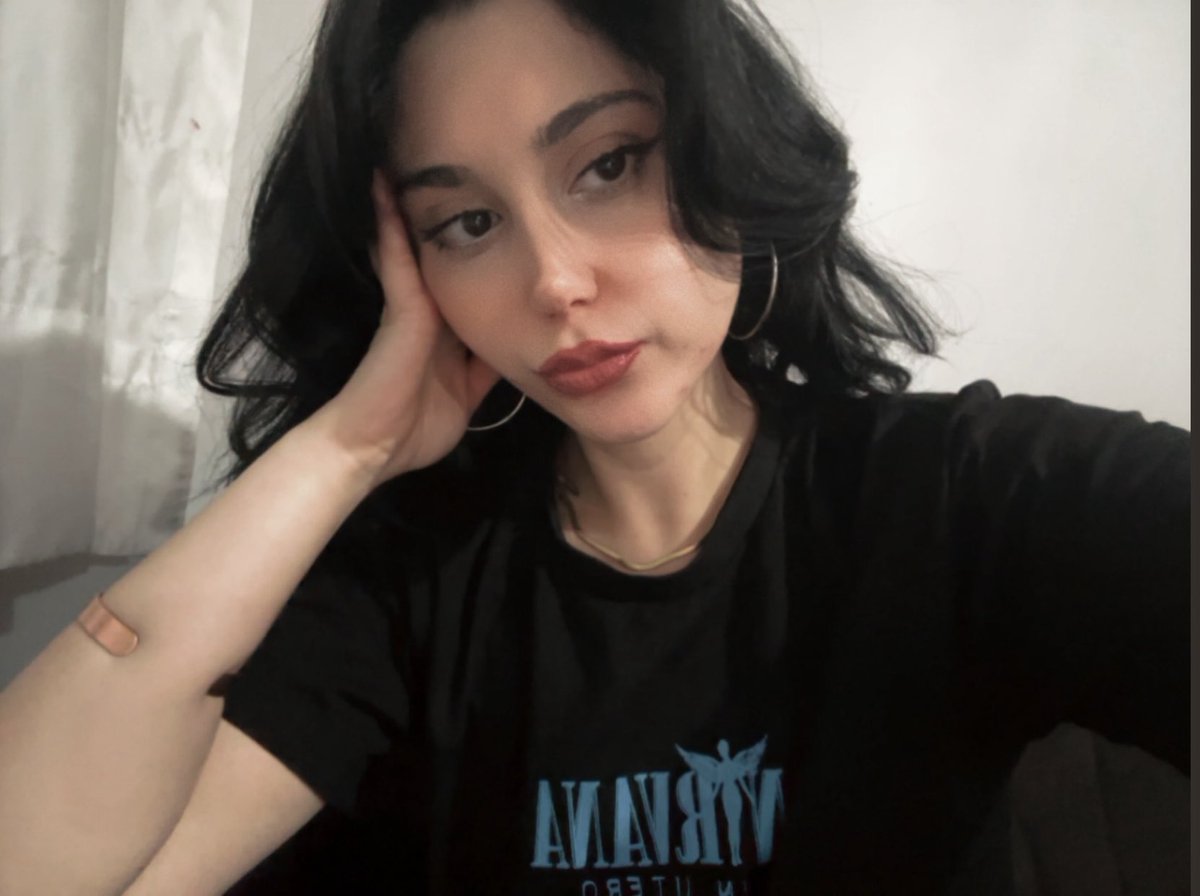 Aleyna Barış tweet media