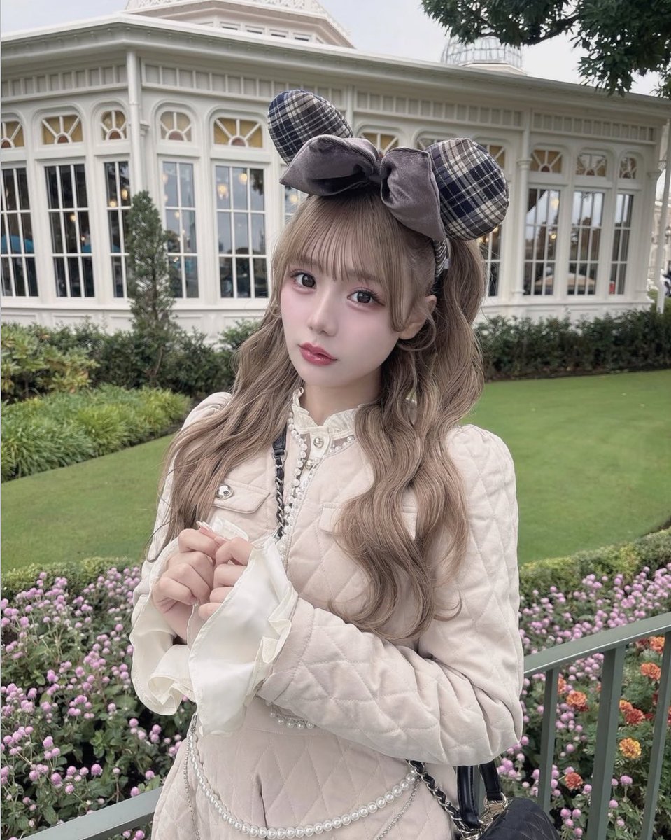 만두생.. tweet media