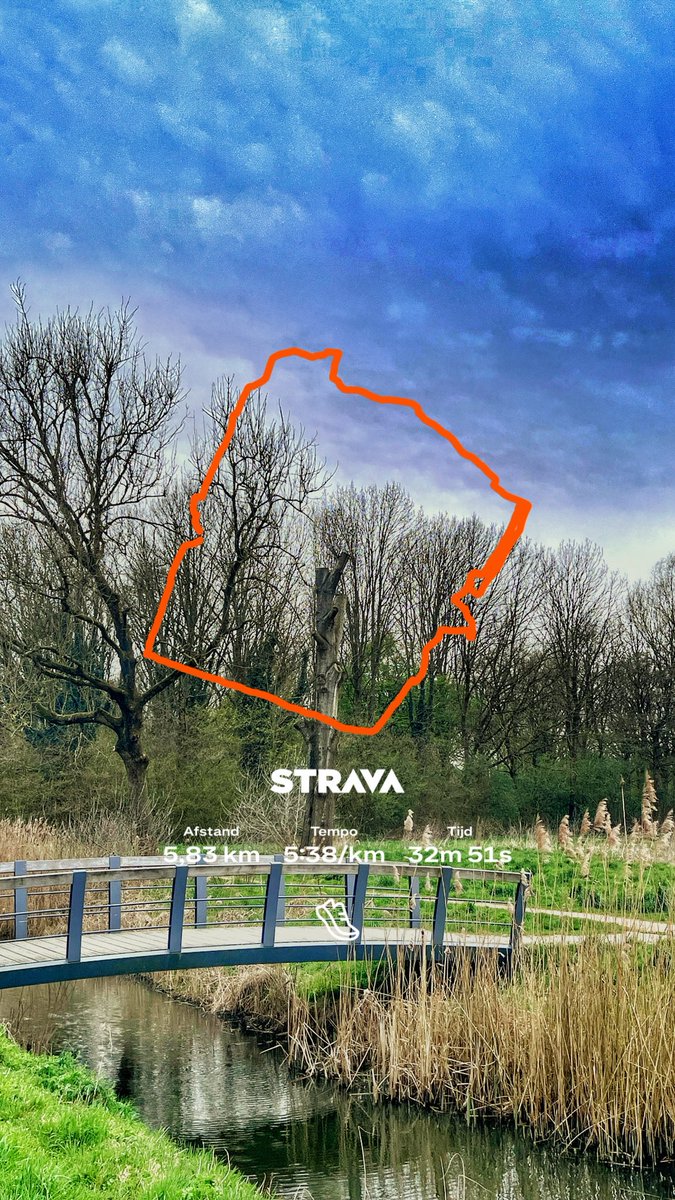 HenkBrandsma1's tweet image. Shorter, slightly faster run. Slowly improving. Bit boring though🏃🏼‍♂️ @loopmaatjes #hardlopen #running #strava