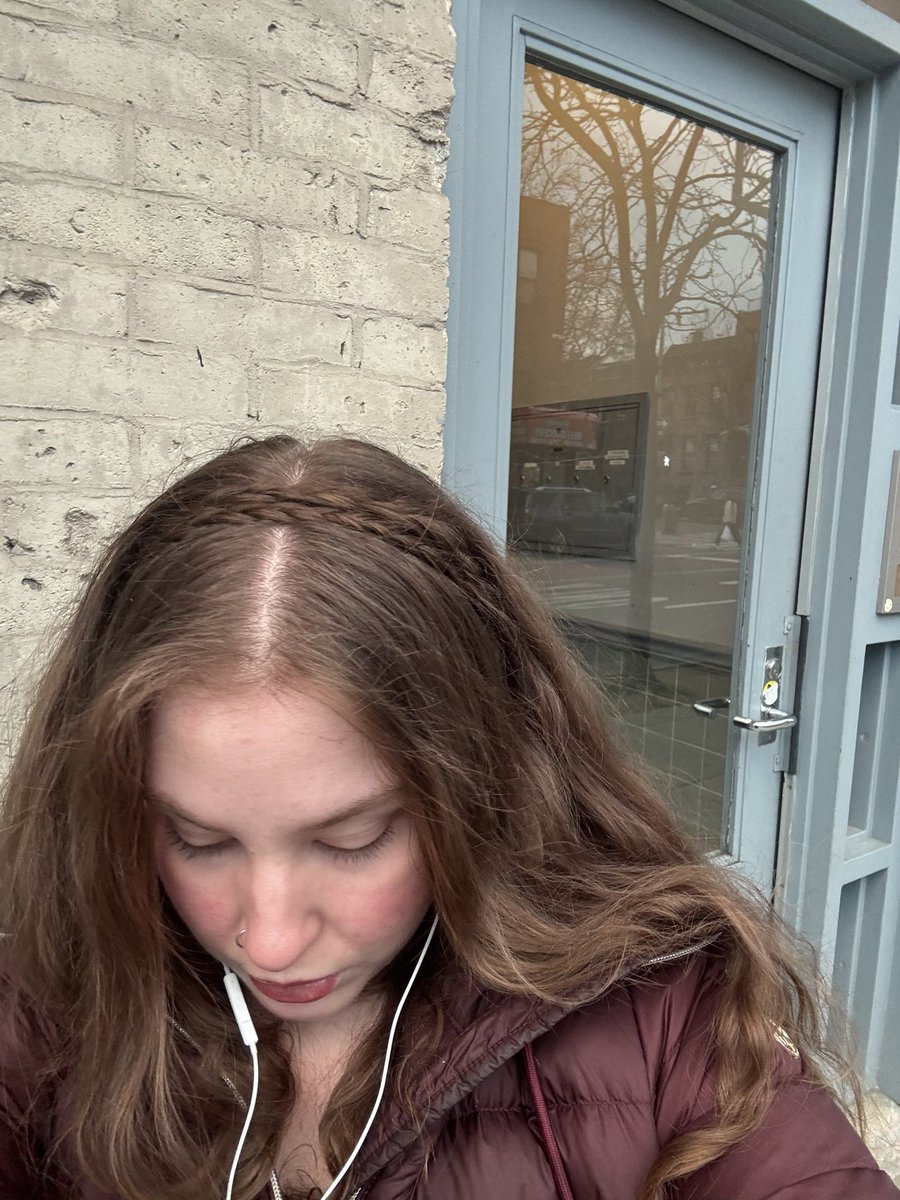 holy brat tweet media