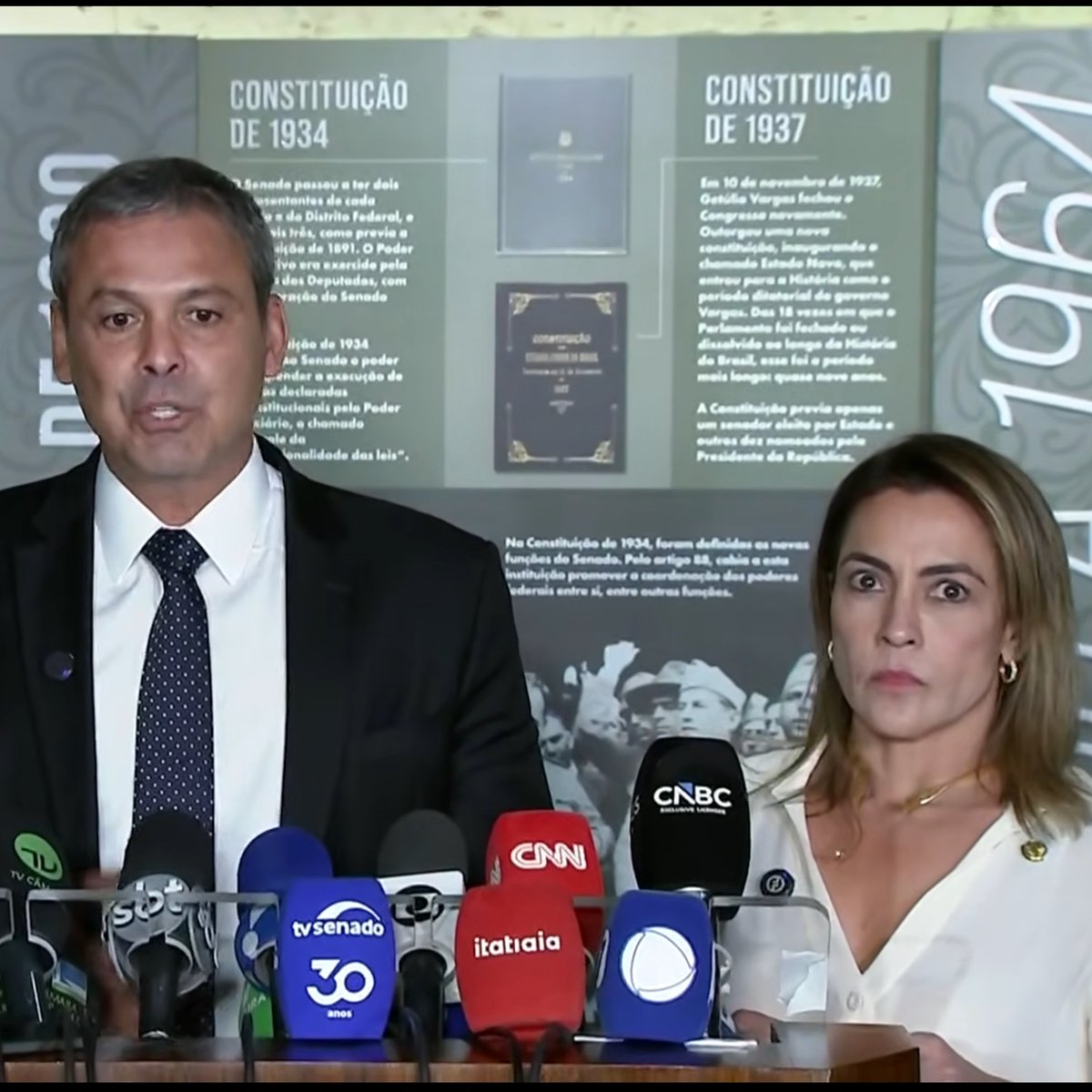 Eixo Político tweet media