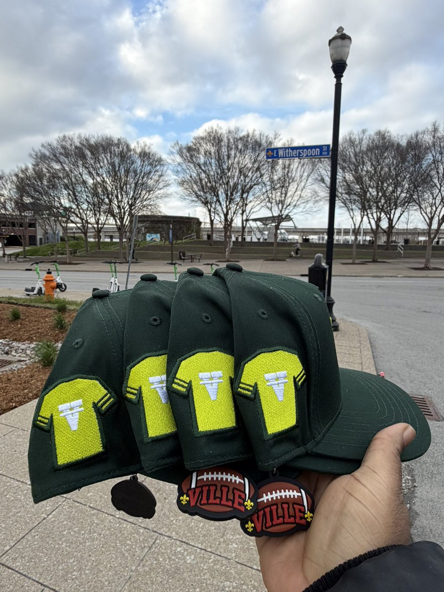 Alexander. tweet media