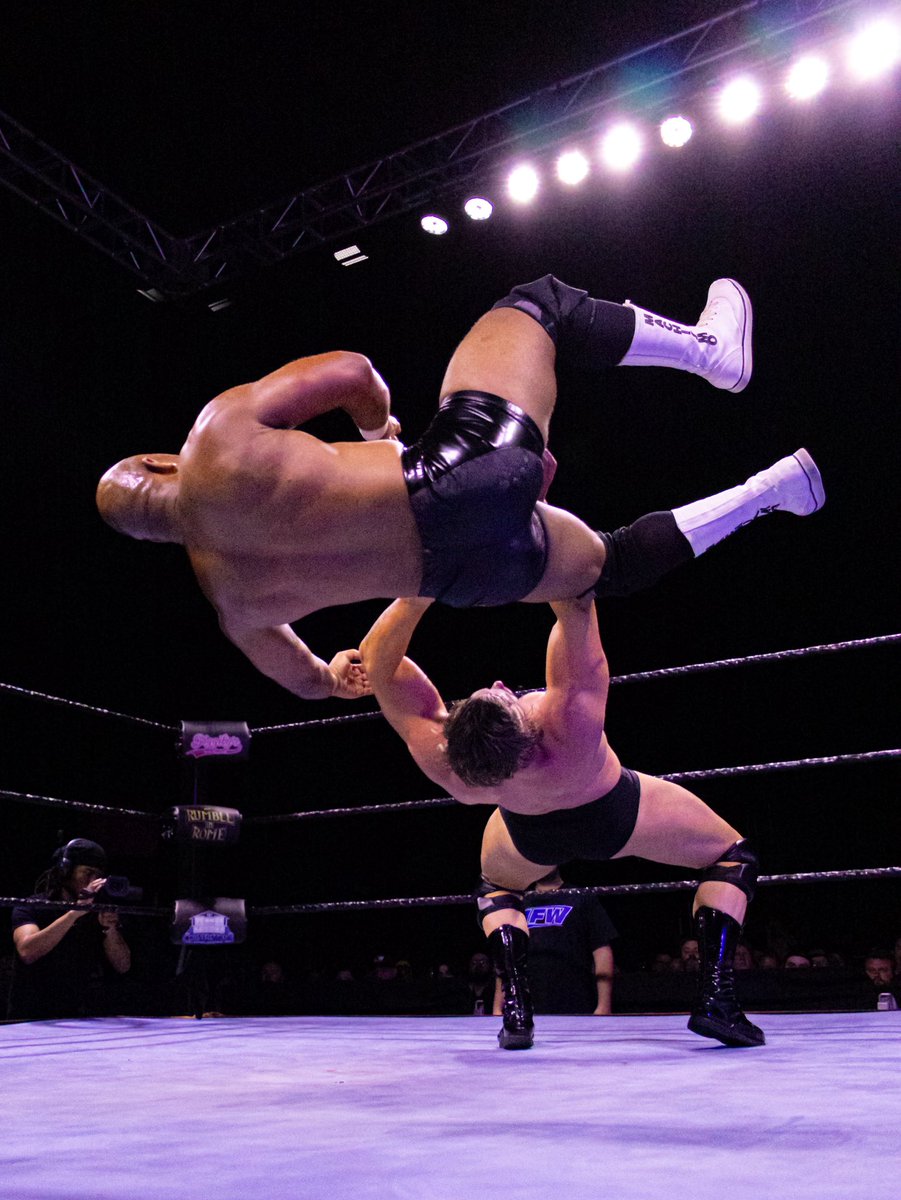 IG @intrface_ tweet media