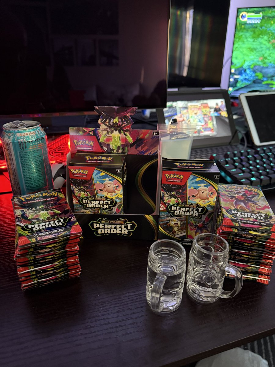 Kazi720's tweet photo. @MeesterKeem Sippin’ and rippin’ while watching you for good luck! https://t.co/LV6et2xos3