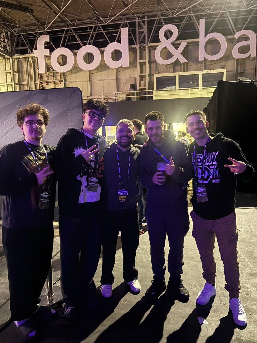 Bailey37x tweet media