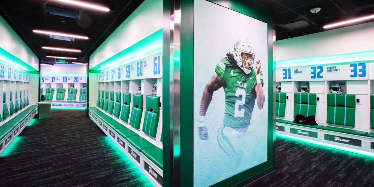 Hollman Lockers tweet media