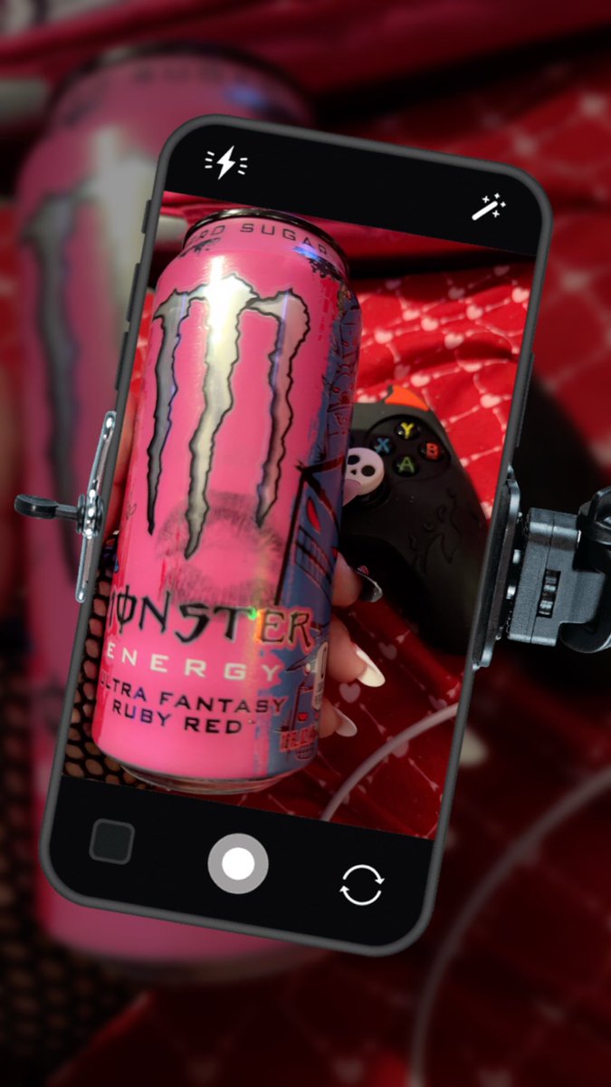 Ćherrÿ🍒✨Villain Era✨ tweet media