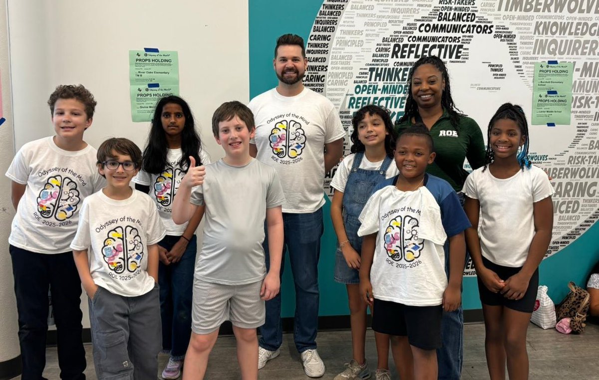 River Oaks IB World School tweet media