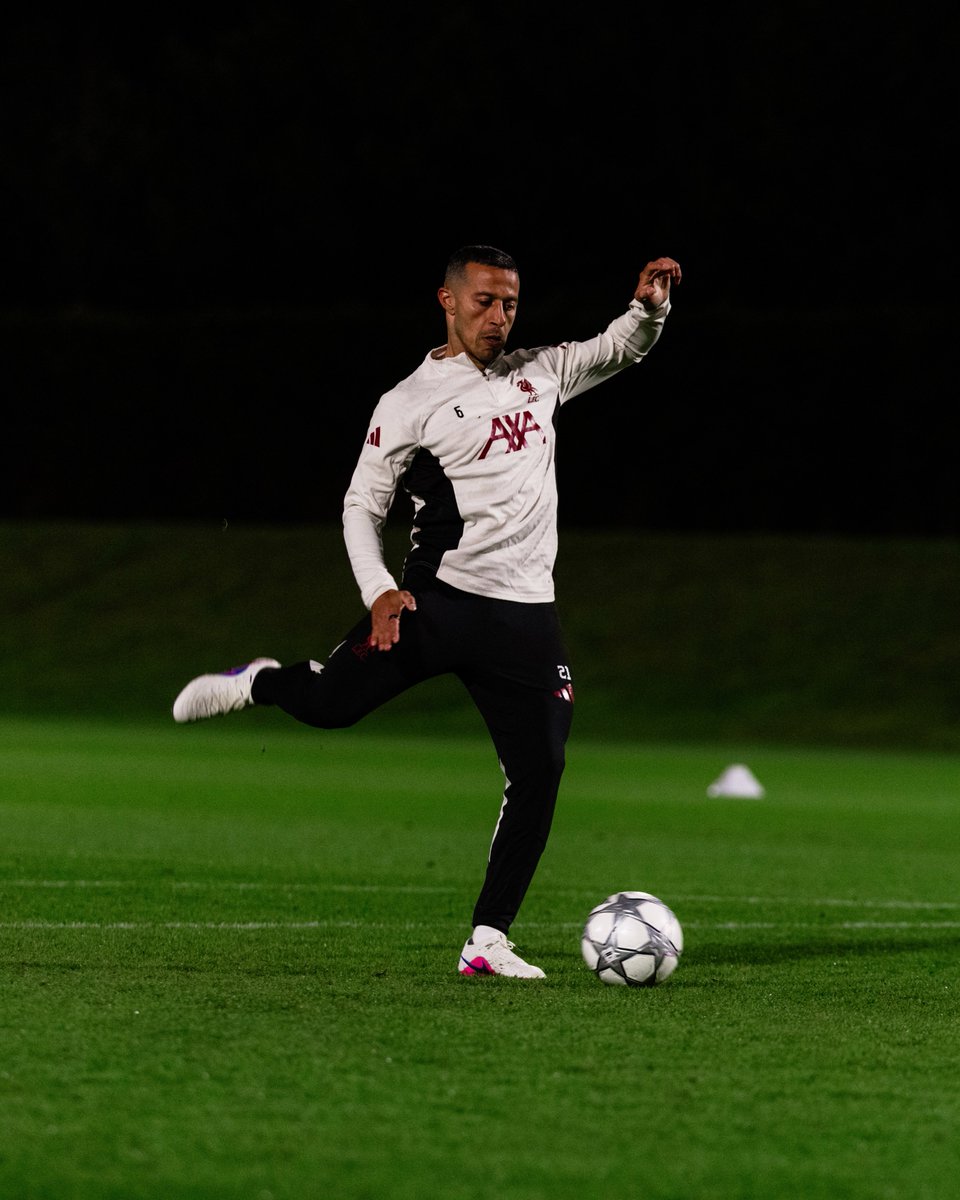 Liverpool FC tweet media