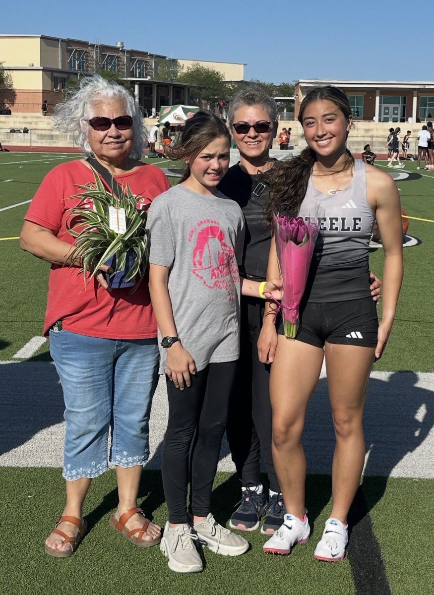 Steele Girls Track & Field tweet media