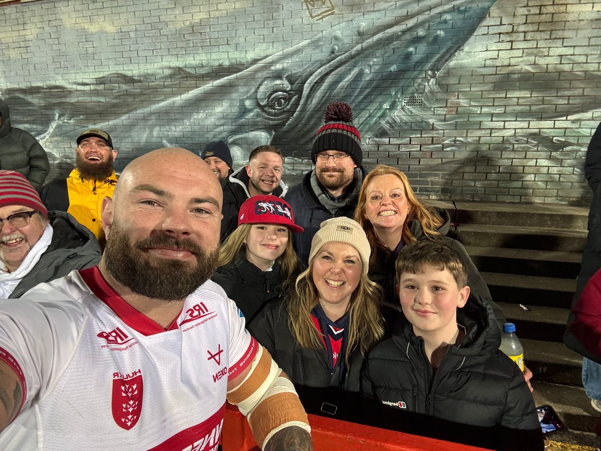 Katie Devlin tweet media