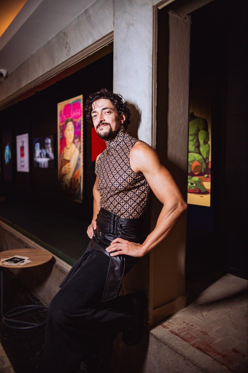 I swear to never mint a clothed photo of myself. But these HAD to be posted, at least. 

📷 <a href="/Stevamm2ph/">Stevam</a> 

At Dominio Público - <a href="/Casa_NUA/">CasaNUA.6529</a>