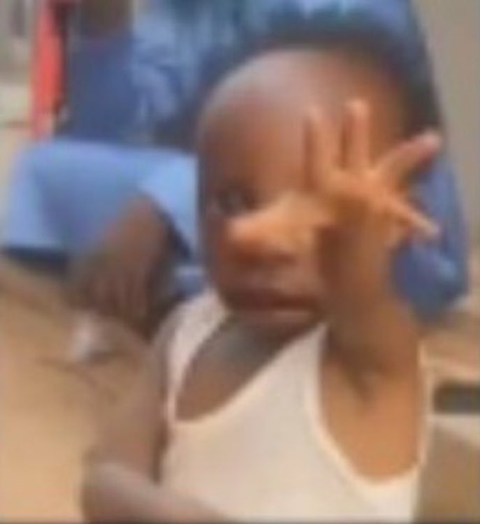 Null context tweet media