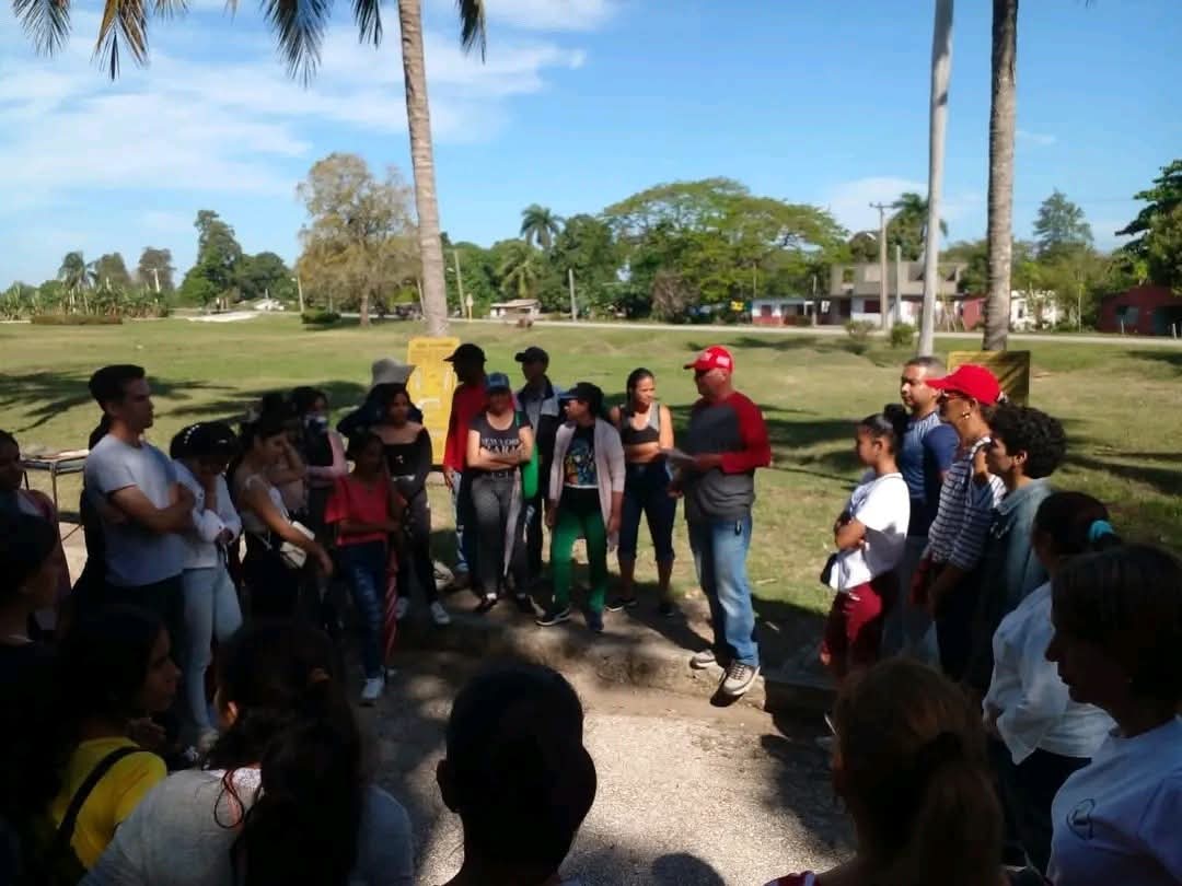 En la Sede Municipal de Yara de la <a href="/FCM_Manzanillo/">Facultad de Ciencias Médicas Sánchez Manduley</a> se realiza el Bastión Estudiantil Universitario en saludo al año del Centenario de nuestro Comandante Fidel Castro Ruz.

#CienAñosConFidel
#SomosLaFEU
#UniversidadDeCienciasMedicasDeGranma
#FEUDeCuba